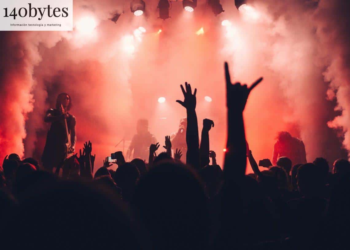 People in Concert