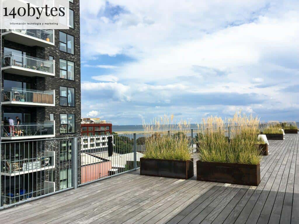 brown and gray concrete buildings
