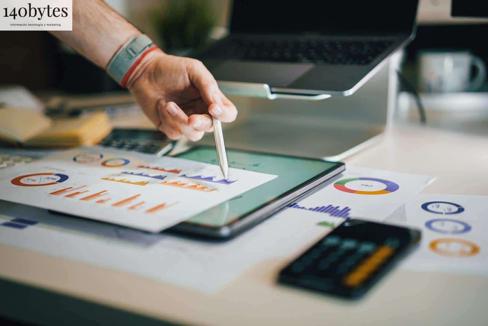 Gestión financiera para autónomos: cómo ordenar ingresos, ahorro e inversión
