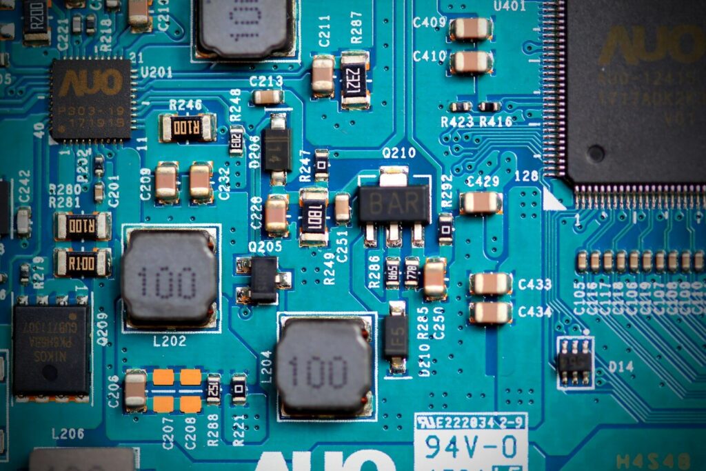 Placa de circuito impreso, imagen de la redacción de 140bytes